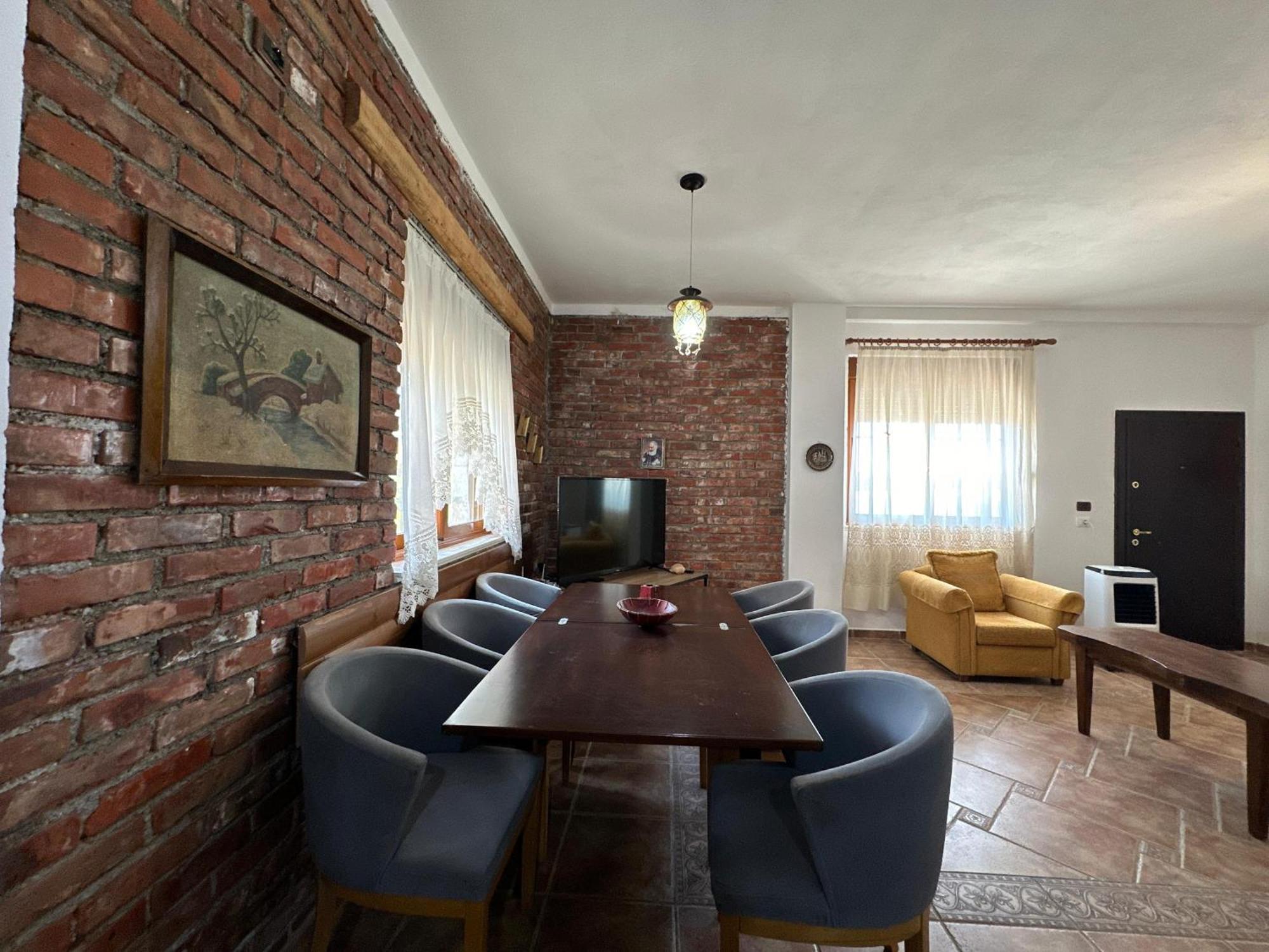 Sosana Homestay szállás Qeparo